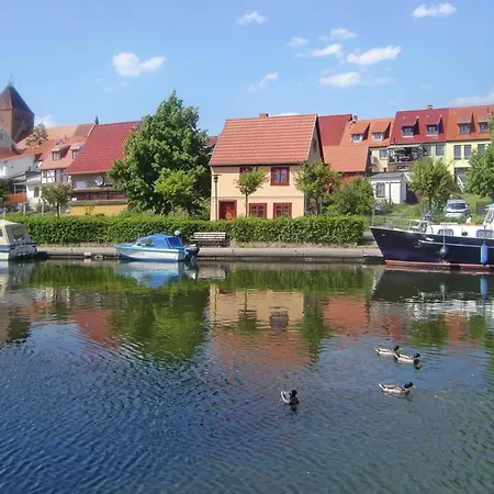 Hafenflair Am Plauer Plau Am